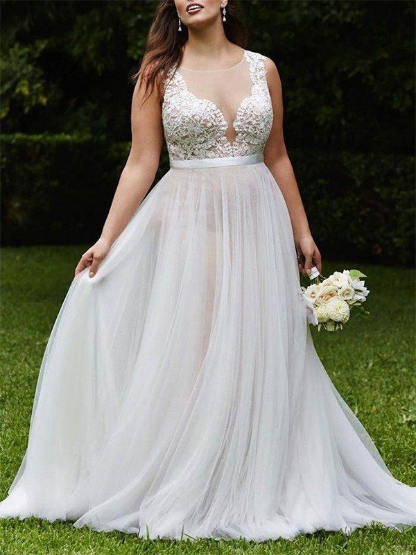 Sleeveless Sexy Court Train Lace Bridal Gowns | Sexy Tulle Scoop Wedding Dresses