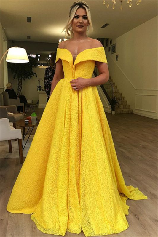 Gorgeous una línea fuera del hombro de encaje amarillo vestidos de noche