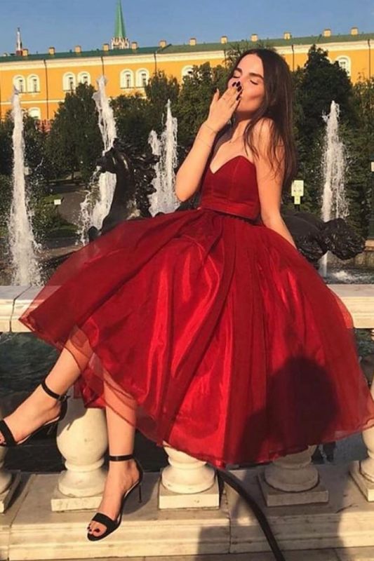 Sexy Strapless Red Tea Length Prom Dress | Chic Sweetheart Sleeveless Prom Gown