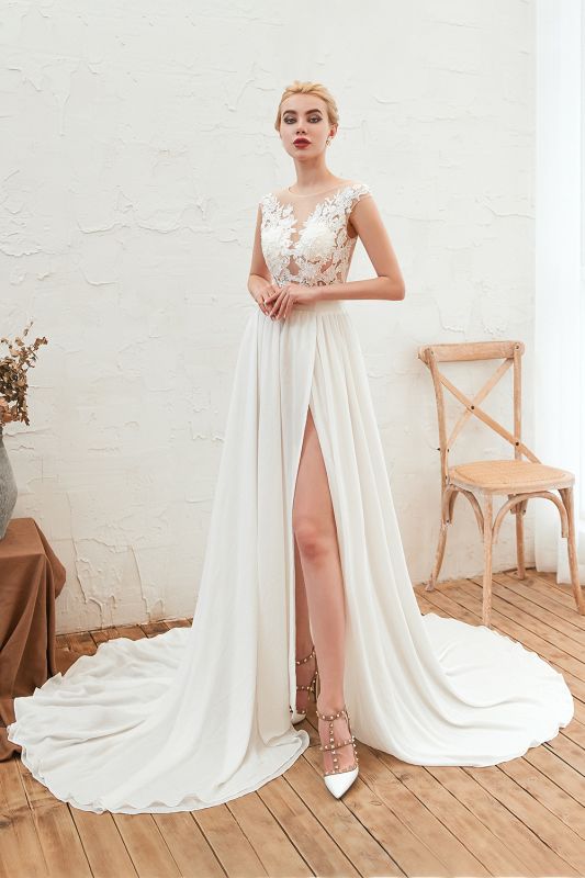 Scoop Neck Sleeveless Side Split Wedding Dress with Floral Lace Appliques