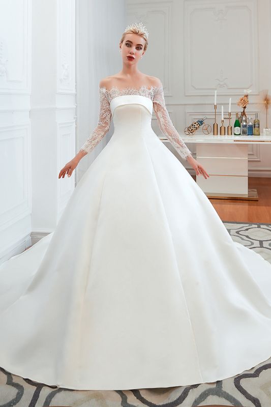 Hermoso vestido de novia sin tirantes de raso Aline con diseño de cordones de manga larga