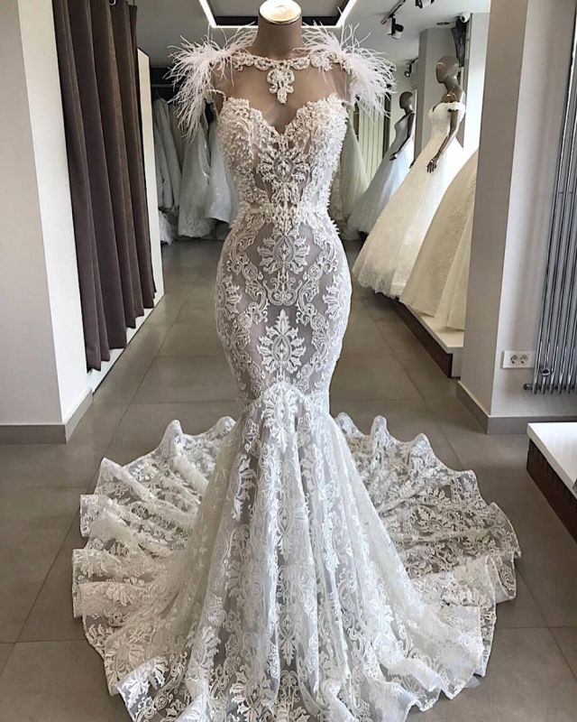 Gorgeous Mermaid Wedding Dress Floral Lace Fur Bridal dress