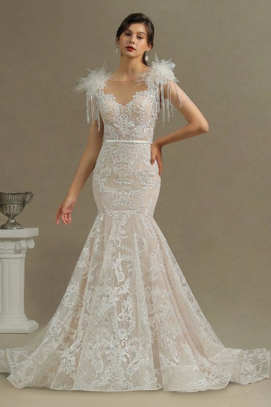 Stunning Tessels Sweetheart Mermaid Bridal Dress Backless Fur Lace Wedding Dress