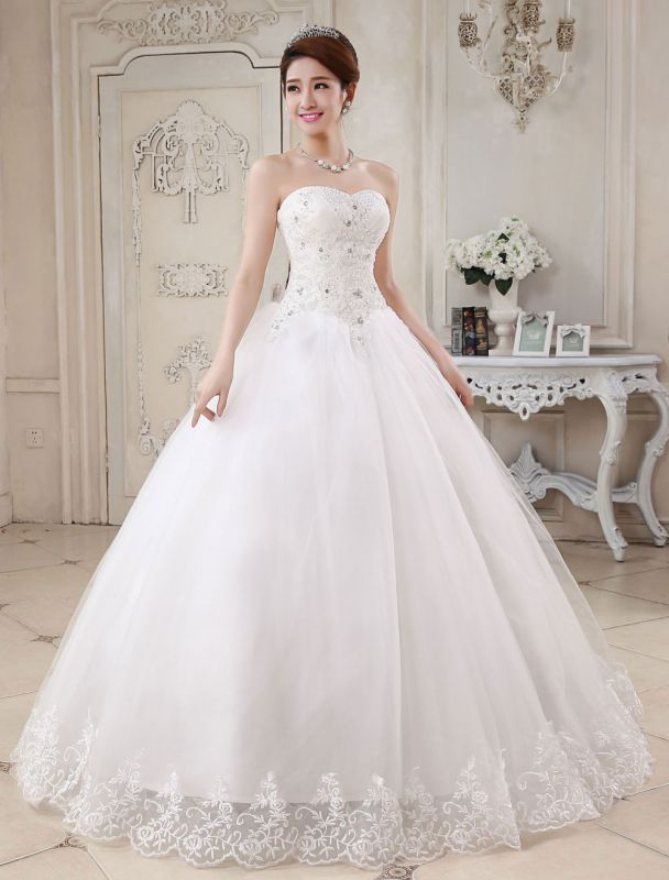 Princess Wedding Dresses Ivory Ball Gown Bridal Dress Strapless Sweetheart Neck Lace Beaded Pleated Wedding Gown