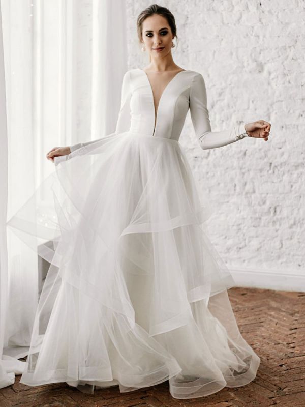 White A-Line Wedding Dresses Floor-Length Long Sleeves Tiered V-Neck Natural Waist Floor Length Bridal Gowns