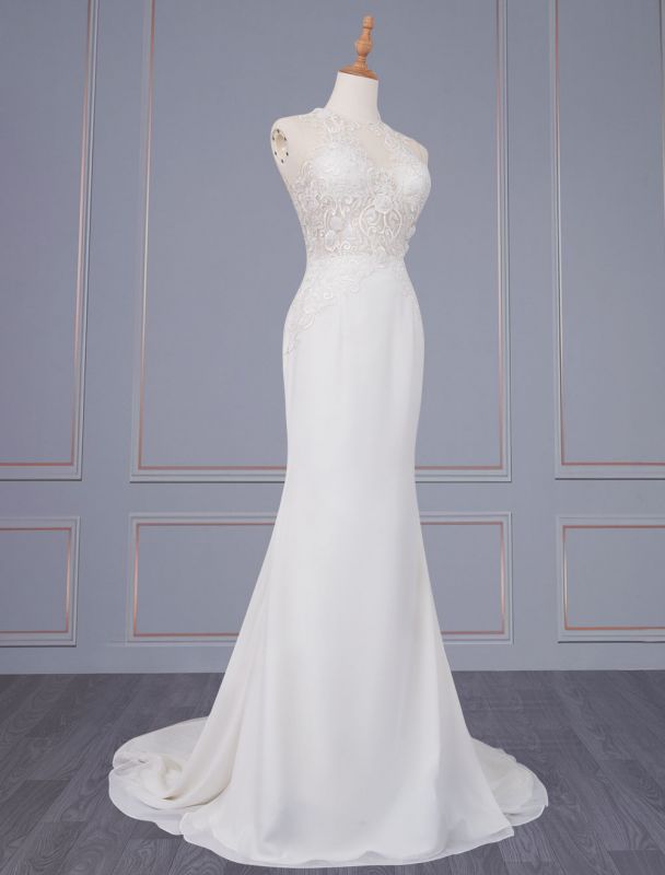 Ivory Wedding Dress Sleeveless Backless Natural Waist Lace Polyester With Train Long Bridal Dresses
