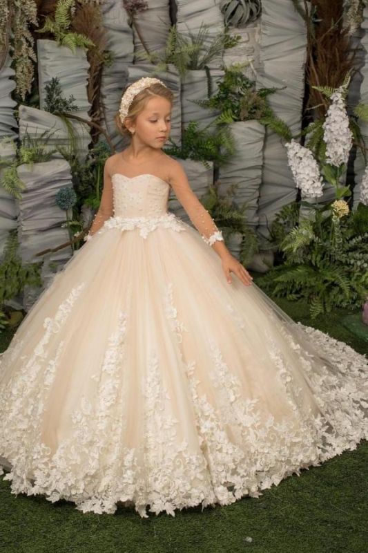 Elegantes Blumenmädchenkleid mit langen Ärmeln Prinzessin Tüll Spitzenapplikationen Festzugkleid