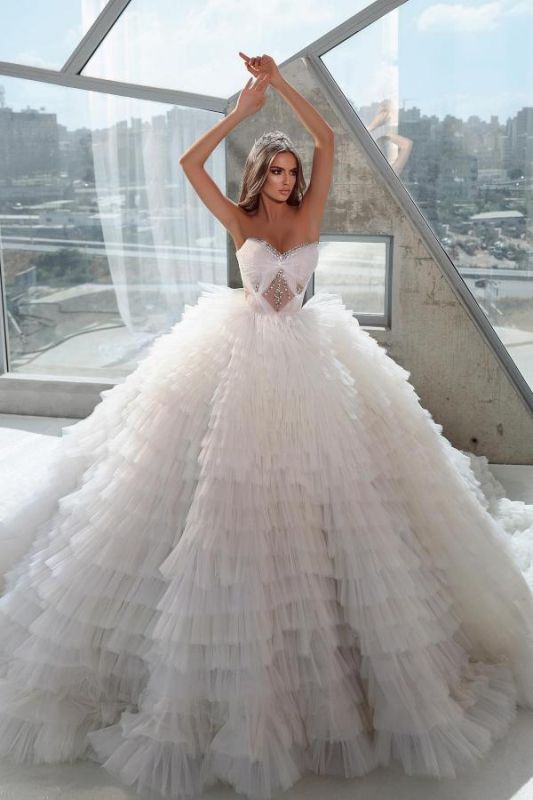 Gorgeous Sweetheart Strapless Crystals Puffy Ball Gown Aline Tulle Lace Organza Bridal  Gown