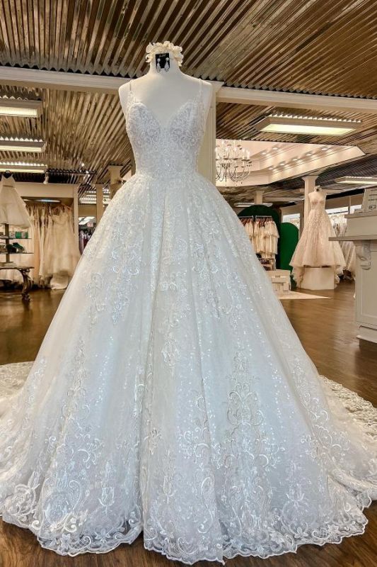 Elegant V-Neck Floral Lace Wedding Dress Aline Spaghetti Straps Long Bridal Dress