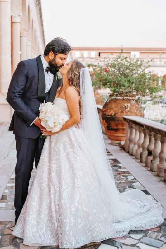 Vestido de novia Aline sin tirantes con escote corazón Vestido de novia con encaje floral