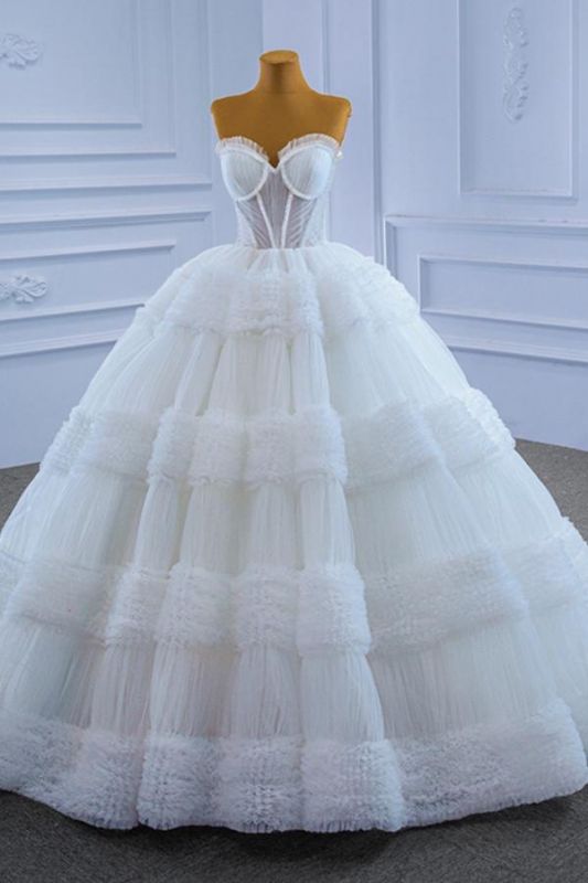Sweetheart Ball Gown Wedding Dress Sleeveless Puffy Bridal Gown