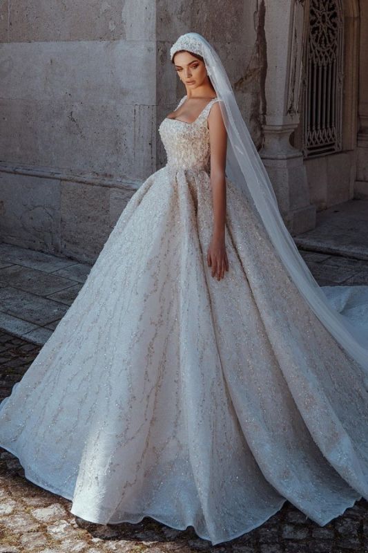 Bretelles de luxe robes de mariée en cristal brillant robe de bal | Perles Col Carré Robes De Mariée en ligne
