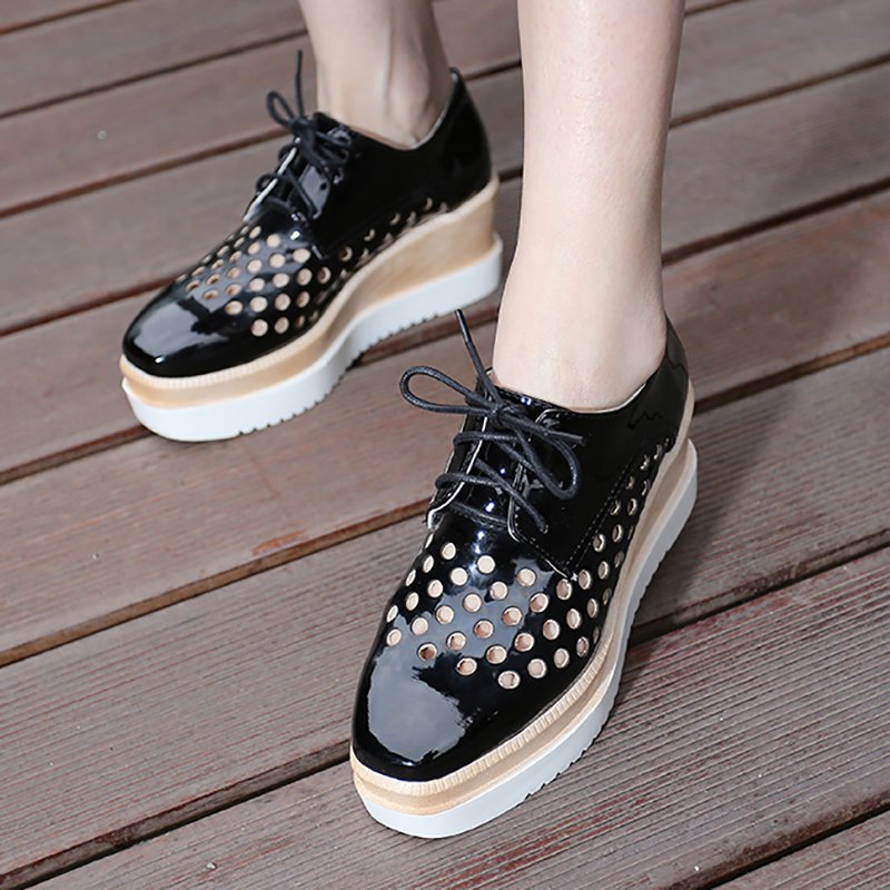 Hollow-out Lace-up Wedge Creepers