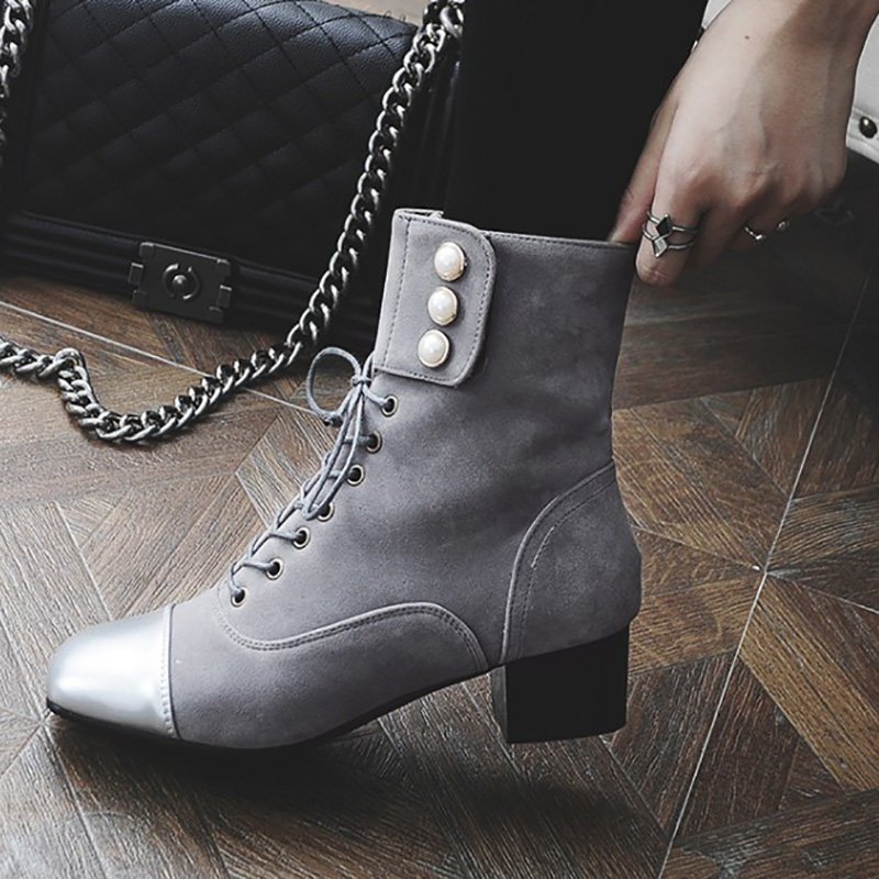 Rivet Chunky Heel Daily Square Toe Boots