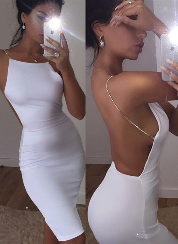 Mini vestido de cóctel moderno sin mangas con tirantes finos y espalda descubierta en blanco