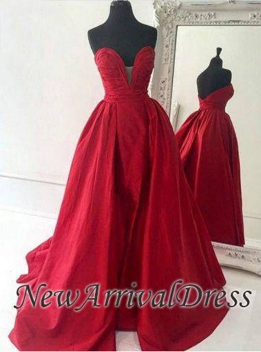 Red Long Puffy Sweetheart-Neck Ruched Prom Dresses
