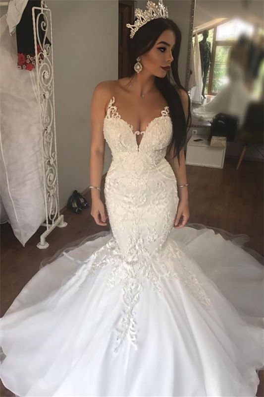 Vestidos de novia sin mangas de encaje de sirena magníficos botones largos baratos