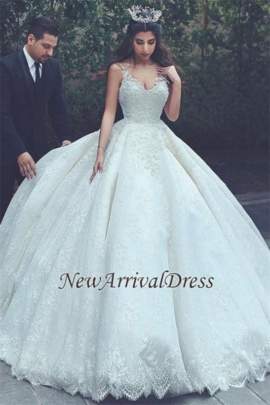 Online New Arrival Lace Latest V-neck Appliques Sexy Sleeveless Elegant Ball Gown Wedding Dresses