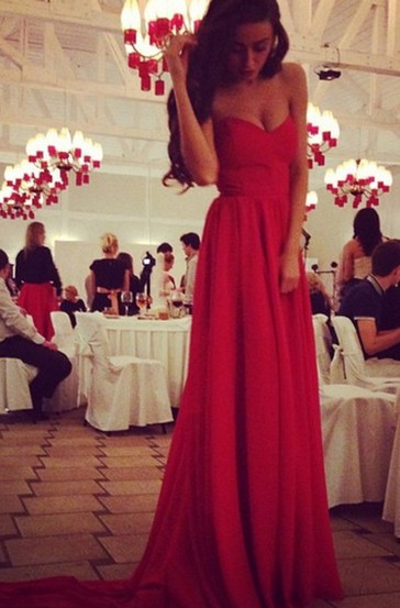 Red Evening Party Dress Chiffon A line Sweetheart Pleated Charming Long Prom Dresses