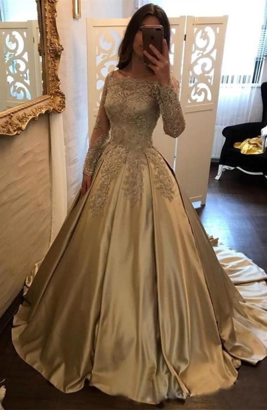 Delicate Long Sleeve Off-the-shoulder A-line Lace Appliques Prom Dress