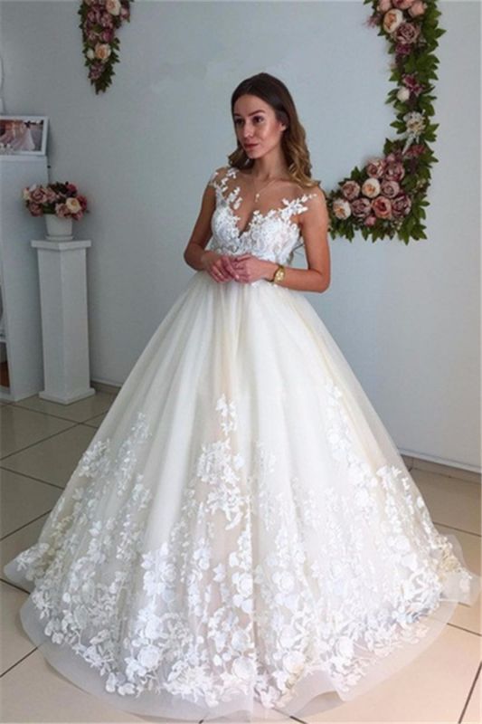 Appliques Backless A-Line Floor Length Lace Court Trian Wedding Dresses  Online