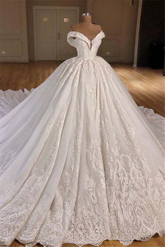 Vestidos de novia hermosos vestidos de fiesta fuera del hombro 2021 | Vestido de novia de encaje hinchado en línea