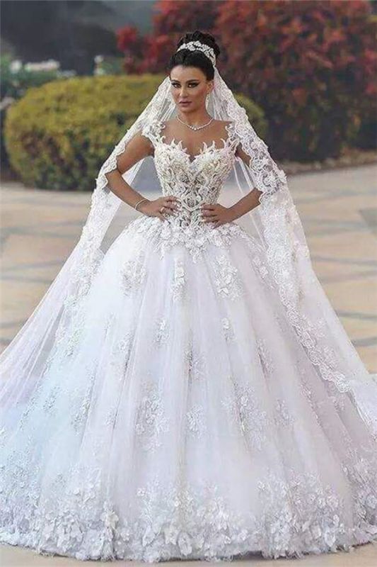 Custom Made Princess Sleeveless Luxurious Lace Wedding Dresses