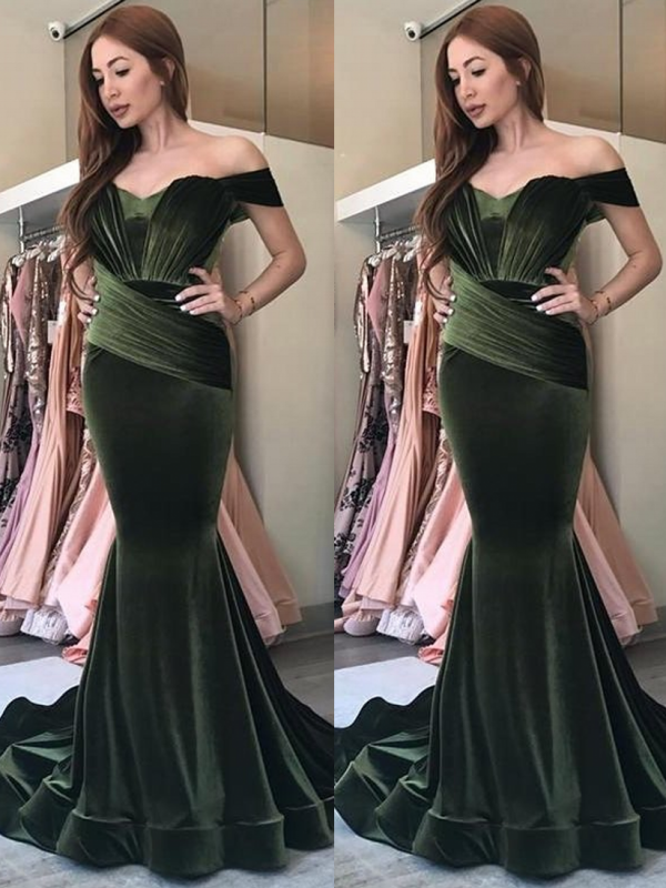Elegant Olive Green Velvet Prom Dresses | Off-the-Shoulder Ruched Evening Gowns