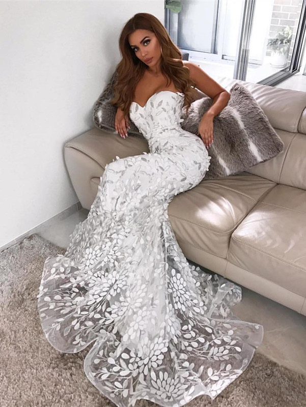 Preciosos vestidos de novia con apliques de novia | Sirena sin mangas vestidos de novia baratos en línea