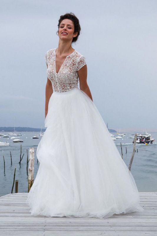 Tulle Beautiful Sexy Short Sleeve V-neck Elegant A-Line Simple Wedding Dresses