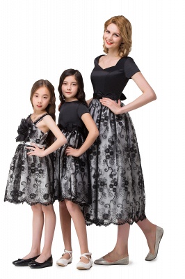 HEATHER | Vestidos de la madre de la madre del cordón negro de la flor corta del Bowknot de una línea_6