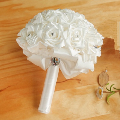Bunter Seidenrosen-Hochzeits-Blumenstrauß mit Kristallen_1