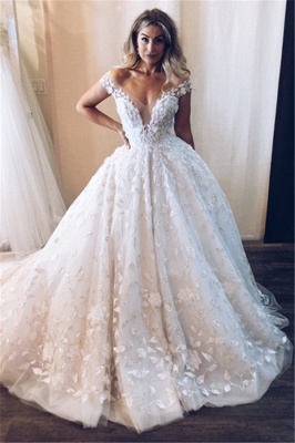 New Arrival Off The Shoulder V-Neck Lace Appliques Tulle  Ball Gown Wedding Dresses_1
