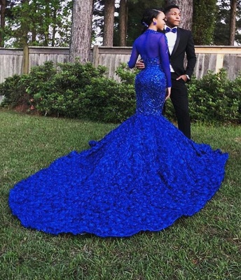 Glamoroso vestido de noche de sirena con mangas largas y apliques de flores con cuello alto en azul real_2
