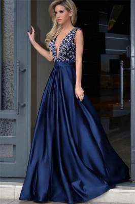 Glamorous Straps V-Neck Appliques A-Line Prom Dresses_1