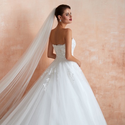 Sweetheart Strapless White Ball Gown Wedding Dress Sleeveless Bride Dress_11