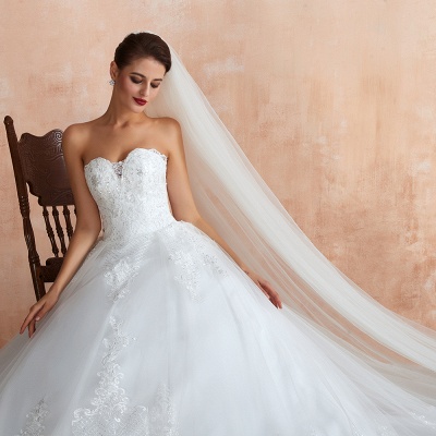 Sweetheart Strapless White Ball Gown Wedding Dress Sleeveless Bride Dress_8