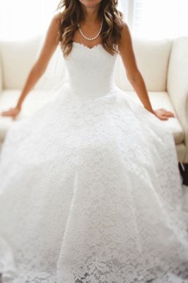 Sweetheart A Line Full Lace Wedding Dresses   | Court Train Sleeveless Bridal Gowns With Buttons BO4799_1