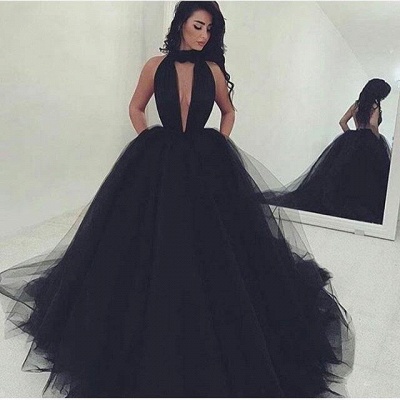 Black Ball Gown Prom Dresses Halter Neck Keyhole Neckline with Pockets Chic Evening Gowns_3