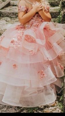 Schöne Juwel Kurzarm Tiered Tüll Blumenmädchen Kleider mit handgemachten Blumen | Long Sheer Little Girl Festzugskleid_3