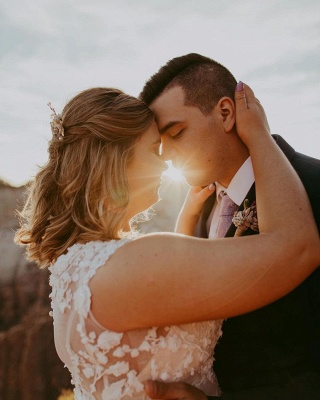 Élégante robe de mariée en tulle en dentelle à col en V Robe de soirée sans manches_6