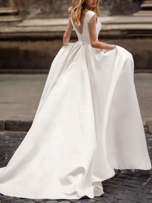 Vintage Wedding Dress 2021 A Line Bateau Neck Sleeveless Floor Length Satin Bridal Gown_2