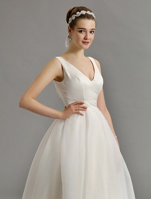 Vintage Inspired Plunge V Neck Wedding Gown With Bow Embellished Cut Out Back Exclusive_9