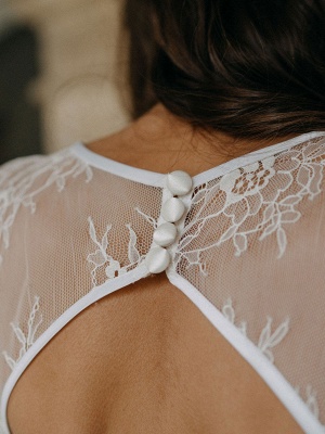Weißes einfaches Hochzeitskleid Spitze Jewel Neck Half Sleeves Backless A-Line Spitze Chiffon Lange Brautkleider_7