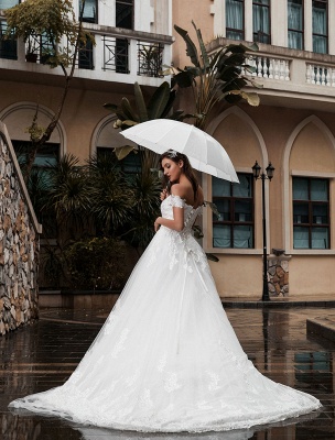 Robe de mariée princesse épaules dénudées manches courtes taille naturelle avec train robes de mariée_3