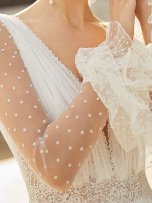 Robe de mariée en dentelle avec train à manches longues en dentelle Robes de mariée à col en V_3