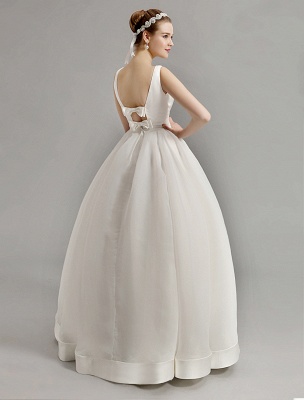 Vintage Inspired Plunge V Neck Wedding Gown With Bow Embellished Cut Out Back Exclusive_6