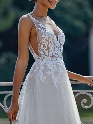 Simple Wedding Dress 2021 A Line V Neck Straps Sleeveless Lace Appliqued Tulle Bridal Gown_3