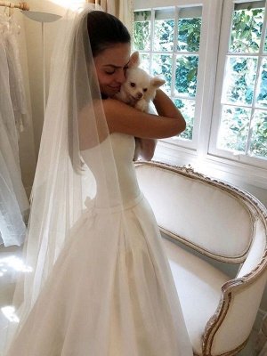 Robes de mariée vintage 2021 sans bretelles en satin une ligne longueur au sol robe de mariée classique avec train_4