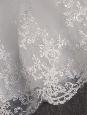 Robe de bal princesse robes de mariée dentelle ivoire chaînes perlées hors de l'épaule robe de mariée_10